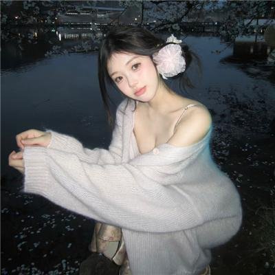 白色驯鹿海报
