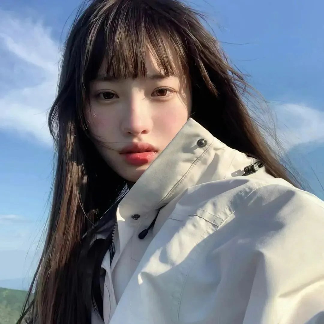 红菱艳海报